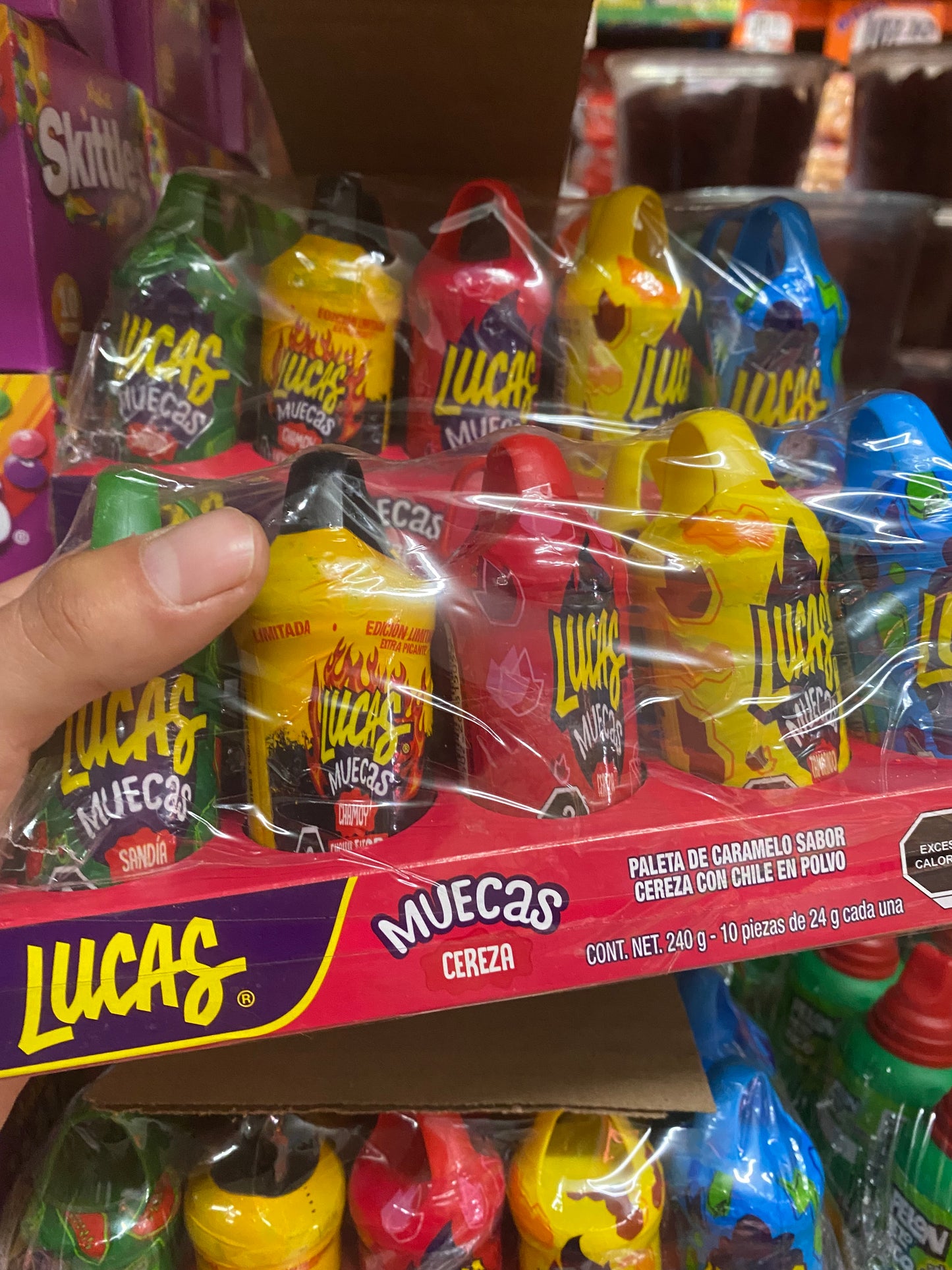 Lucas Muecas Mixed 12pc